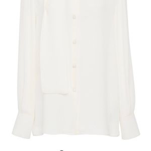 Botton down shirt
